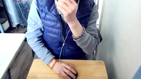 Snapshot of felixlau chatting on 01/07/26, 04:37 felixlau online show from 01/07/26, 04:37