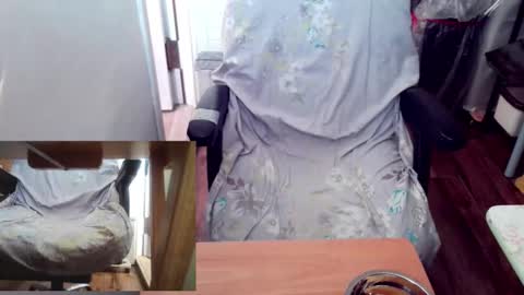 Snapshot of felixlau chatting on 02/10/26, 09:46 felixlau online show from 02/10/26, 09:46