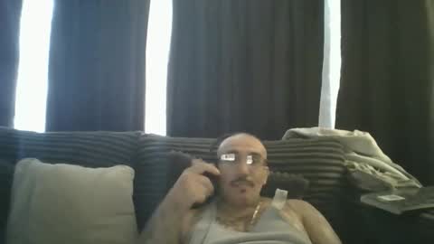 felixrlarios25 online show from 05/08/26, 06:35