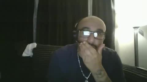 felixrlarios25 online show from 05/28/26, 03:37