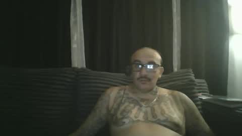 felixrlarios25 online show from 06/04/26, 07:03