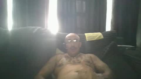 felixrlarios25 online show from 06/06/26, 11:53