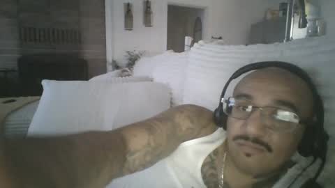 felixrlarios25 online show from 07/29/26, 04:05