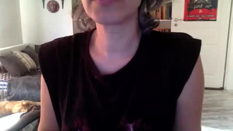 Fell4M online show from 05/19/26, 03:07