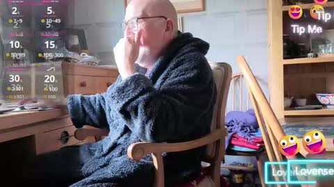 Adam online show from 09/26/25, 09:02