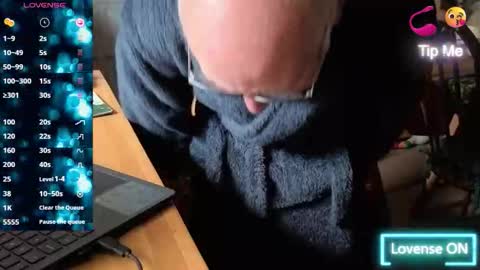 Adam online show from 10/15/25, 08:03