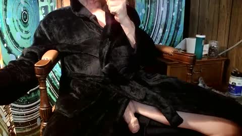 Snapshot of fellatioauto chatting on 01/05/25, 05:51 hungnsexy online show from 01/05/25, 05:51