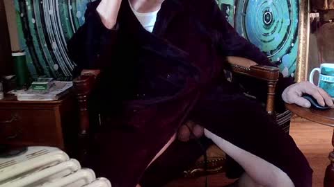 Snapshot of fellatioauto chatting on 01/26/25, 09:07 hungnsexy online show from 01/26/25, 09:07