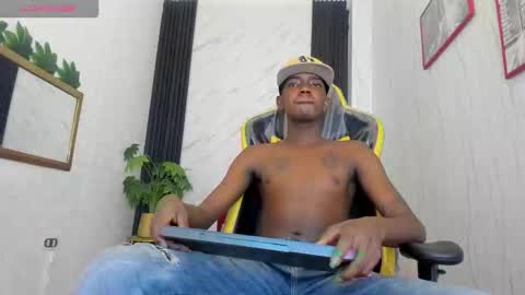 F E L O W online show from 09/08/25, 09:03
