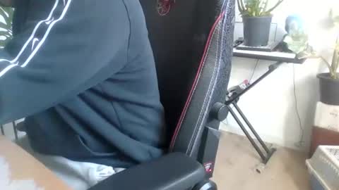 Snapshot of fem_alice_louis_dom chatting on 10/30/25, 09:00 fem_alice_louis_dom online show from 10/30/25, 09:00