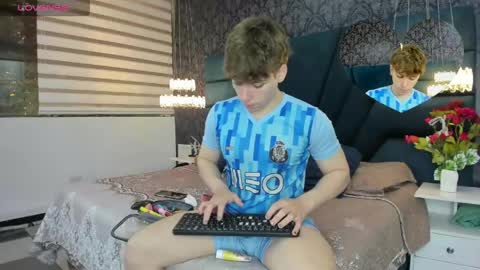 Femboy Max online show from 03/02/26, 11:39