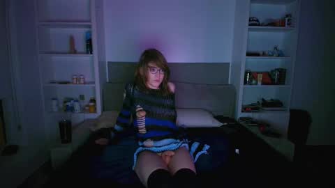 femboyflowers online show from 12/14/25, 06:08