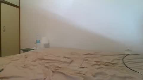 Snapshot of femboyzzr chatting on 09/28/25, 12:21 bigdwhiteboy online show from 09/28/25, 12:21