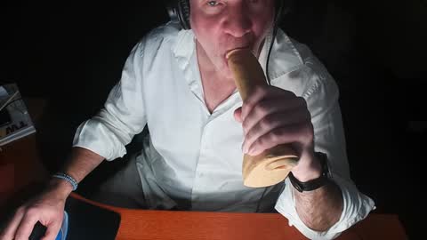 Snapshot of femdom_fetish chatting on 12/28/24, 01:39 Piggy online show from 12/28/24, 01:39