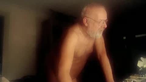 Snapshot of femdom_sub chatting on 09/25/25, 12:58 femdom_sub online show from 09/25/25, 12:58