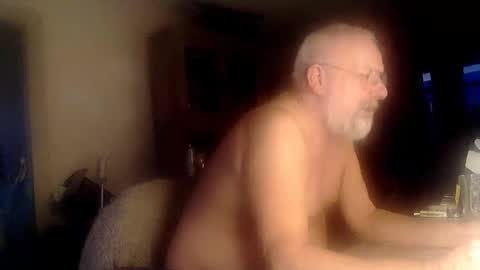 Snapshot of femdom_sub chatting on 10/23/25, 06:02 femdom_sub online show from 10/23/25, 06:02