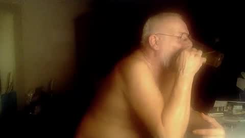 Snapshot of femdom_sub chatting on 10/26/25, 04:40 femdom_sub online show from 10/26/25, 04:40