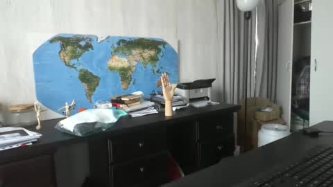 Snapshot of femdomsubby chatting on 12/05/24, 10:12 femdomsubby online show from 12/05/24, 10:12