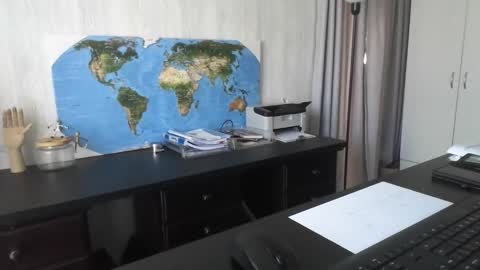 Snapshot of femdomsubby chatting on 01/21/25, 04:54 femdomsubby online show from 01/21/25, 04:54