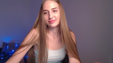 Femke online show from 12/17/24, 10:22
