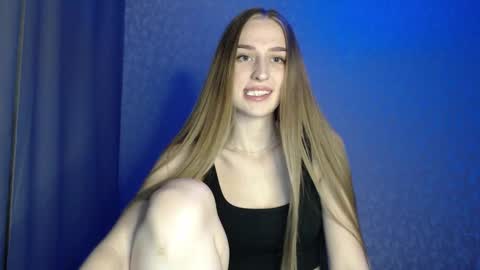 Femke online show from 03/04/25, 07:43