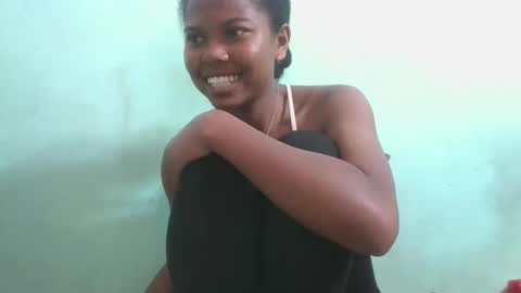 fenou122745 online show from 09/13/25, 08:58