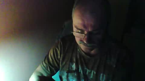 Snapshot of ferda5908736 chatting on 01/26/25, 05:34 ferda5908736 online show from 01/26/25, 05:34