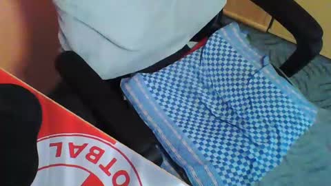 Snapshot of ferda5908736 chatting on 02/21/25, 07:23 ferda5908736 online show from 02/21/25, 07:23