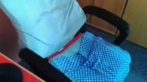 Snapshot of ferda5908736 chatting on 02/24/25, 07:44 ferda5908736 online show from 02/24/25, 07:44