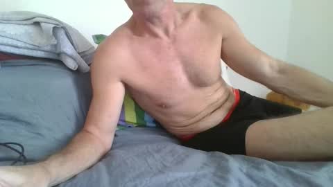 fergi1999 online show from 10/11/25, 08:35