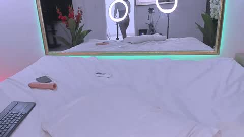  Fernanda  online show from 02/01/25, 07:36