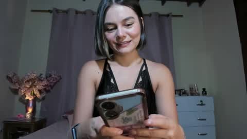 Snapshot of fernanda_151 chatting on 06/14/26, 04:03 fernanda_151 online show from 06/14/26, 04:03