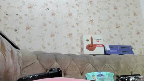 Fernanda online show from 02/01/25, 04:00