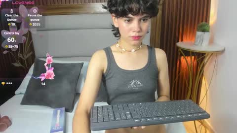 F E R N A N D A online show from 12/17/24, 09:05
