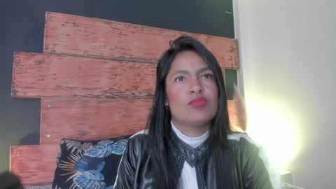 fernanda_liie_ online show from 07/31/26, 12:37