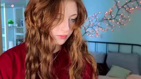 Snapshot of fernandafurfey chatting on 06/02/26, 11:12 Rachel online show from 06/02/26, 11:12