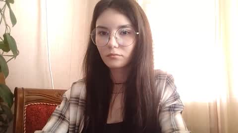 Mari online show from 09/17/25, 09:11