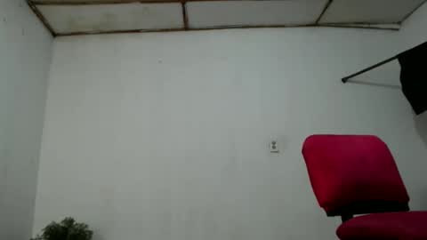 fernandez_latinblack online show from 12/23/24, 05:49