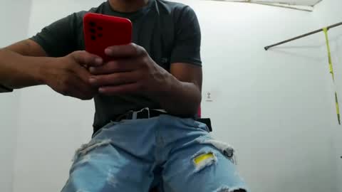 fernandez_latinblack online show from 01/16/25, 06:14