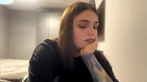Rachel online show from 09/12/25, 04:18