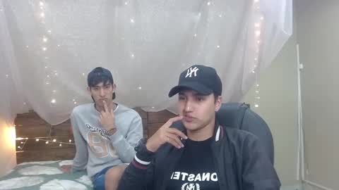Snapshot of ferphoenix_ chatting on 01/18/25, 03:20 FER PHOENIX online show from 01/18/25, 03:20