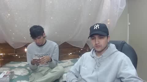 Snapshot of ferphoenix_ chatting on 01/22/25, 03:20 FER PHOENIX online show from 01/22/25, 03:20