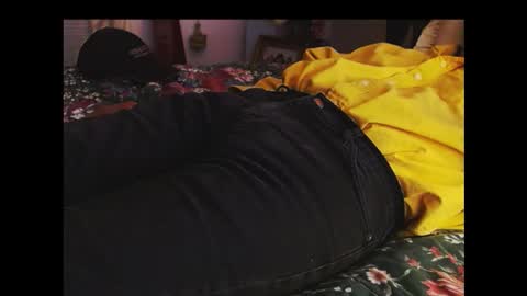 ferra_testarossa online show from 11/30/25, 03:54