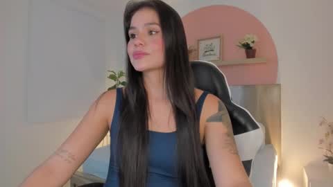 Snapshot of ferx2003 chatting on 10/22/25, 03:18 Fer online show from 10/22/25, 03:18