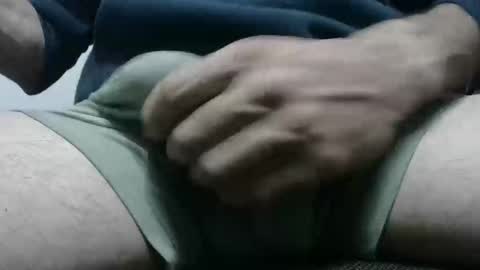 Snapshot of fescarf1991 chatting on 10/29/25, 01:30 fescarf1991 online show from 10/29/25, 01:30