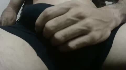 Snapshot of fescarf1991 chatting on 11/15/25, 05:05 fescarf1991 online show from 11/15/25, 05:05