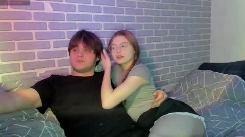 Tina and Tomas online show from 10/16/25, 02:29