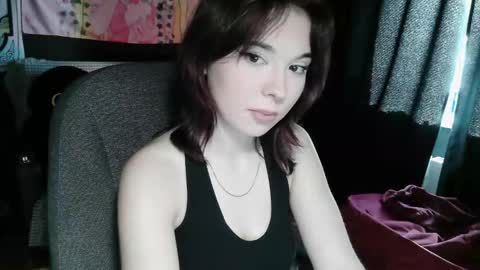 Kimberly online show from 09/15/25, 10:04