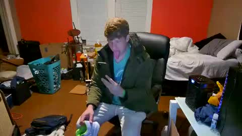 Snapshot of fetishking6 chatting on 12/03/25, 11:47 fetishking6 online show from 12/03/25, 11:47