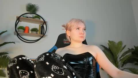 Rey online show from 03/08/25, 11:27